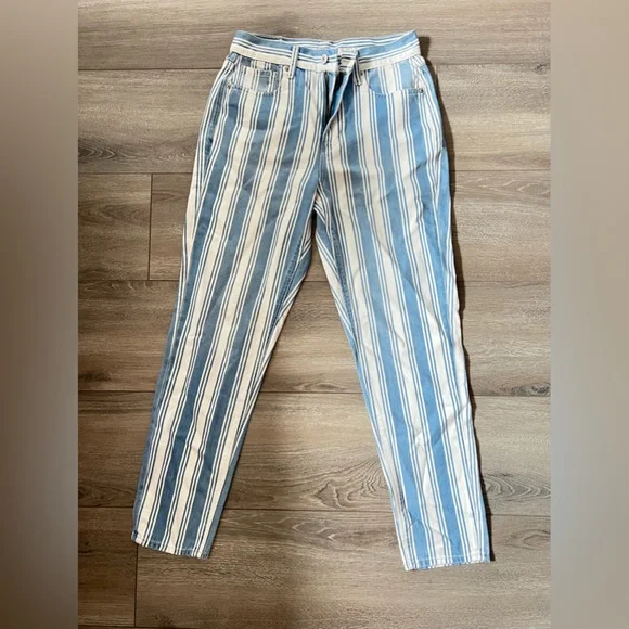 Jeans - Picture 2 of 2